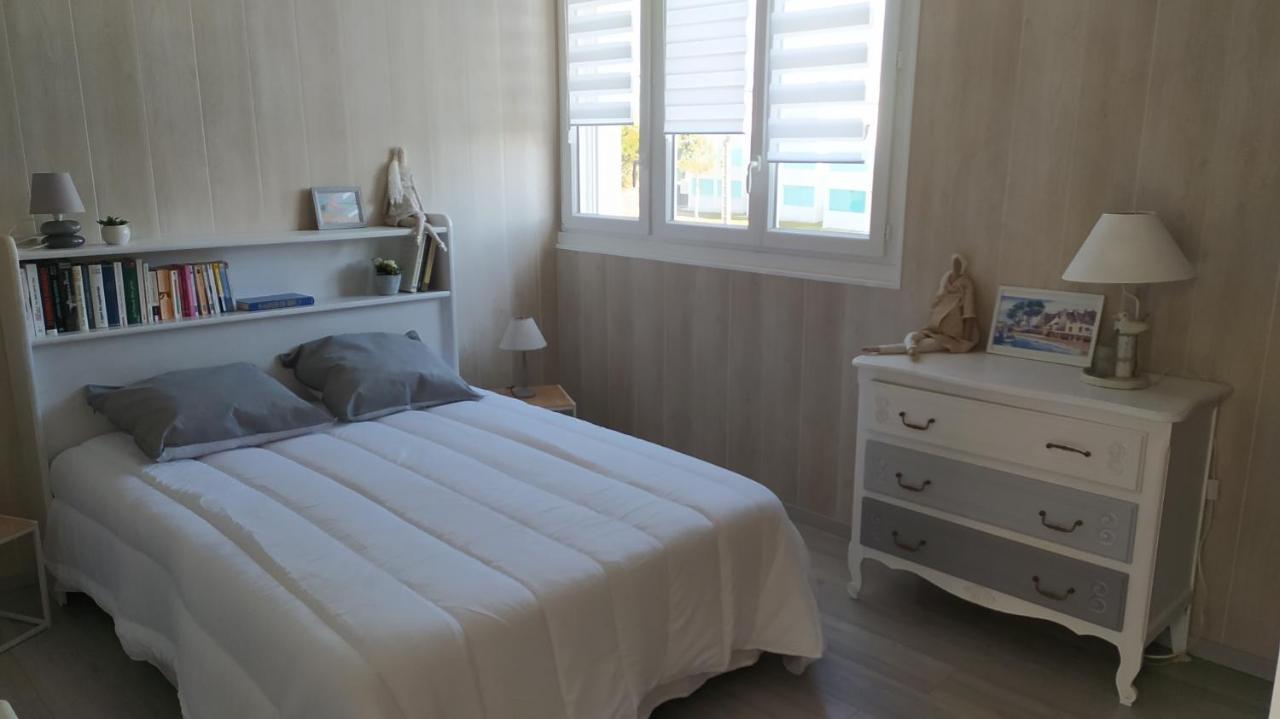 Les Becs - Appartement Bord De Mer, 1 Chambre Сент-Илер-де-Рие Екстериор снимка